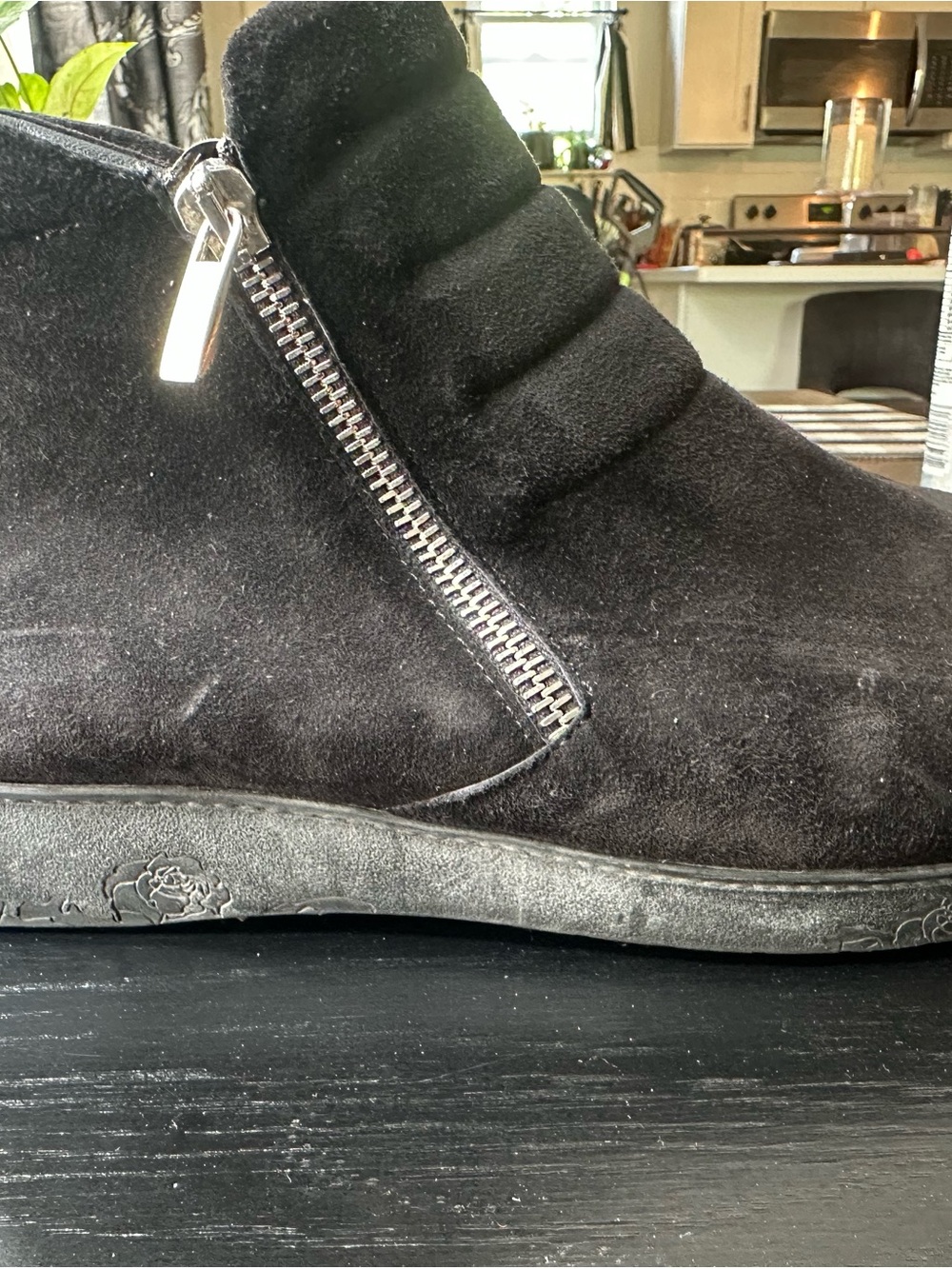 Women’s Black Suede Side-Zip Ankle Booties- 9